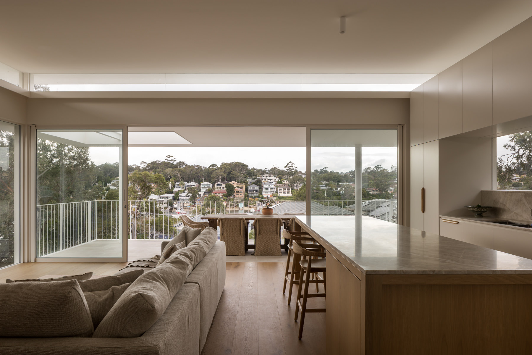 Architect-designed alteration and addition, Yowie Bay, Sydney by Duostruct, photo 10